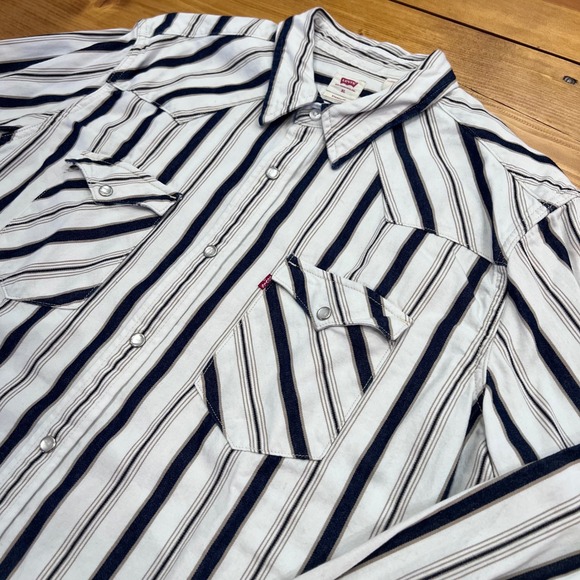 Levi's Other - Levi's Western Cowboy Shirt Men XL Pearl Snap Pearlized Buttons Striped Blue A6